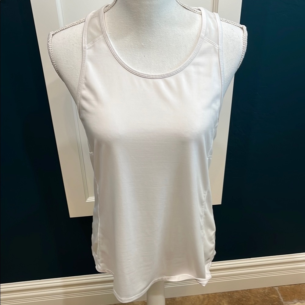 Layers white workout tank top